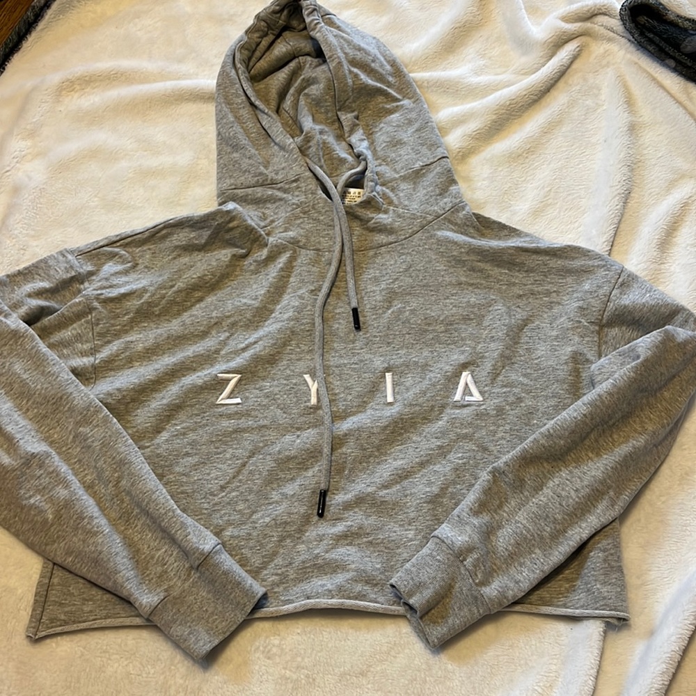 ZYIA Crop Hoodie XS GUC